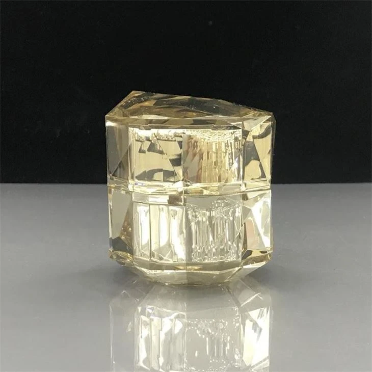 Diamond Shape Plastic Cosmetic Bottle